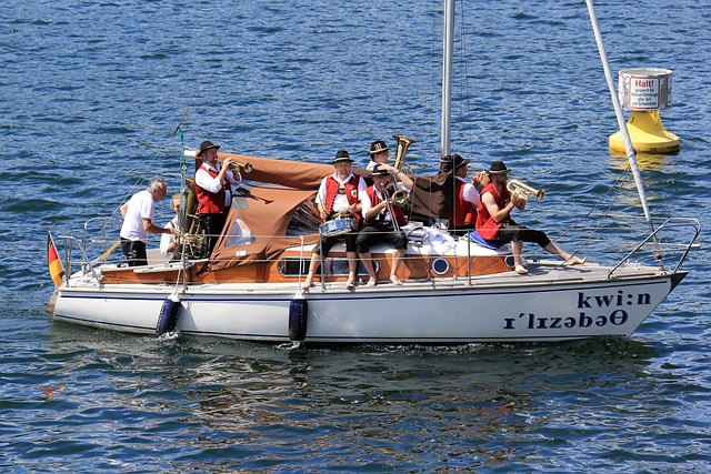 中國男足吃海參背後的真相.